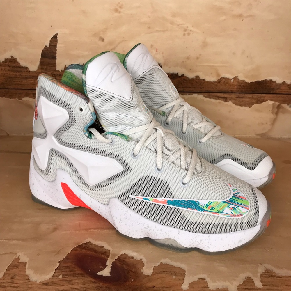Lebron 13 GS Easter